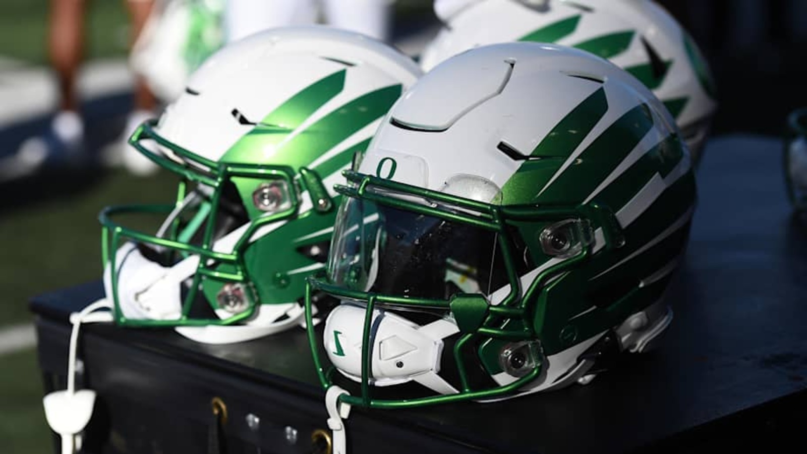 Eagles’ Dream TE Target Suddenly Looks Unrealistic