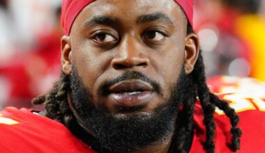 NFL Kansas City Chiefs defensive end Mike Danna