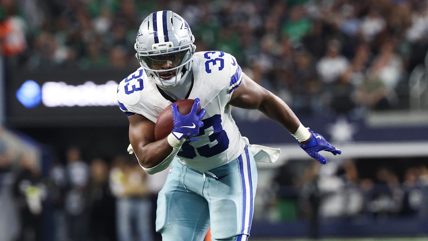 Dallas Cowboys tight end Luke Schoonmaker