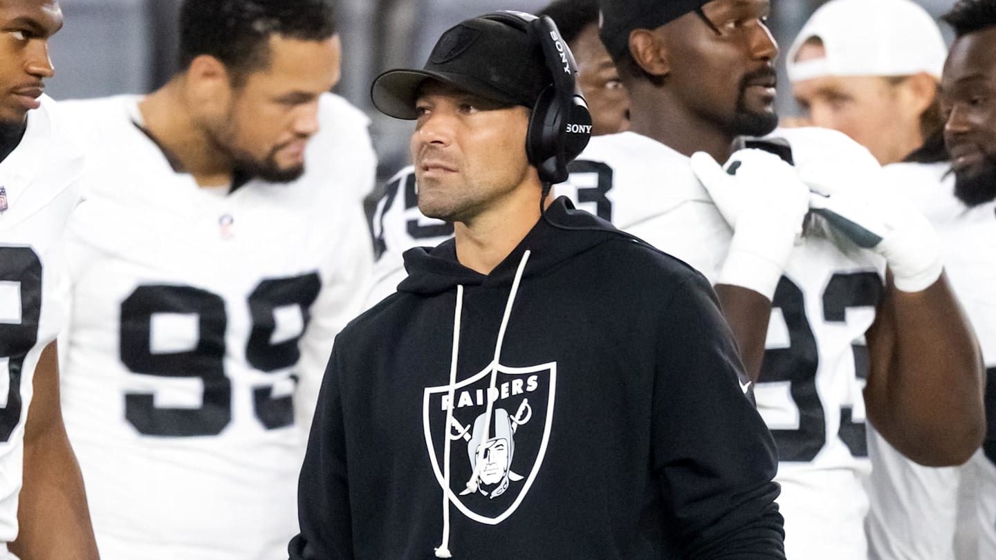 How Raiders GM Spytek Was Involved in Leonard Promotion
