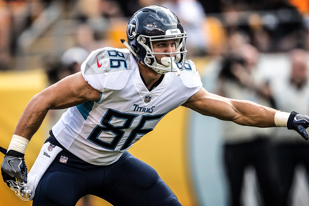 Jewish tight end has fond memories of playing for former Texans assistant Vrabel