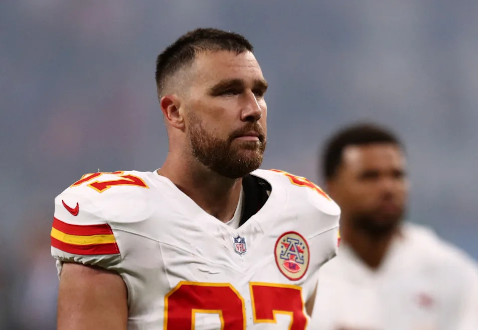 Kansas City Chiefs tight end Travis Kelce (87) looks dejected after a game against the Los Angeles Chargers.