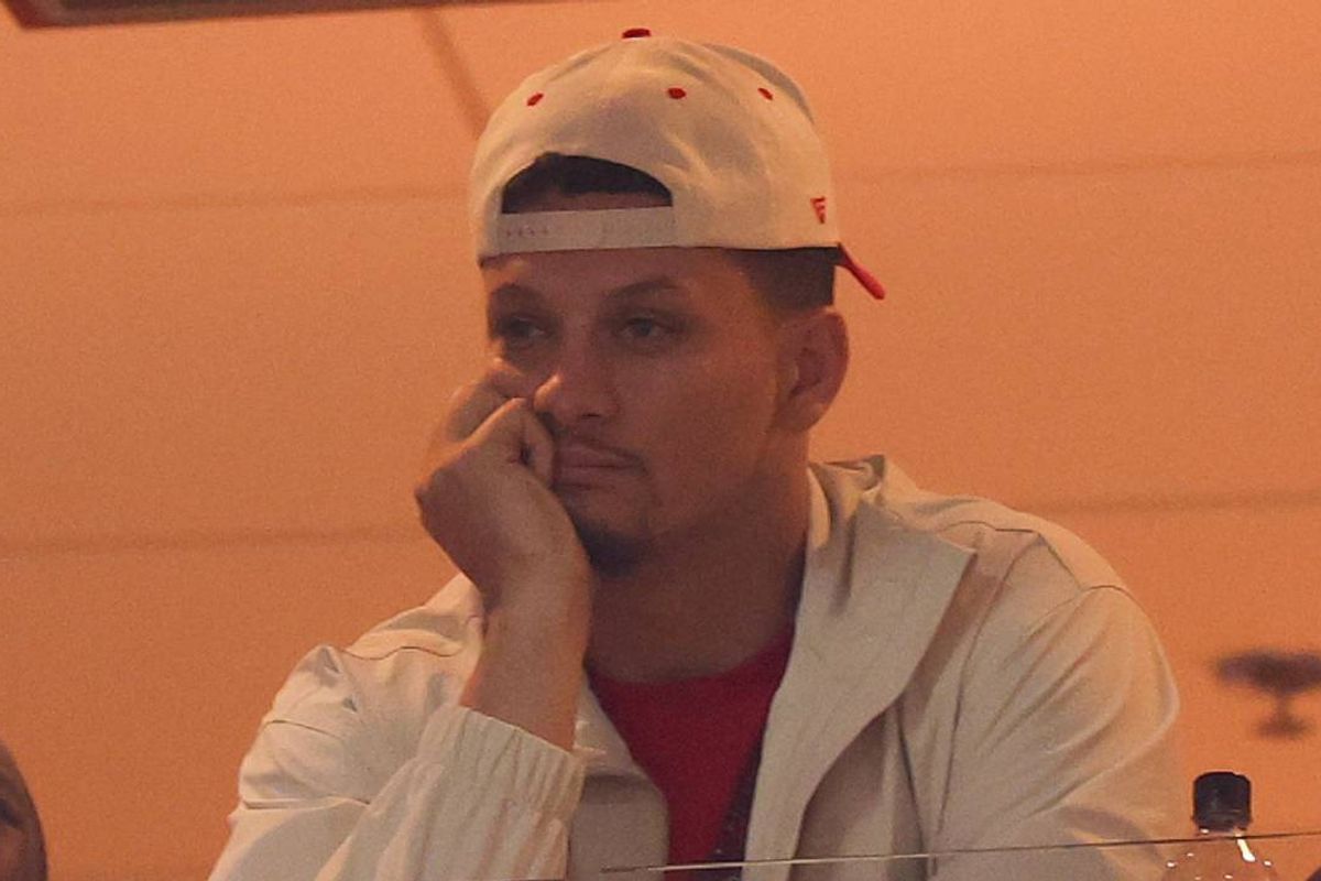 Patrick Mahomes tore his ACL and LCL in his left knee against the Chargers