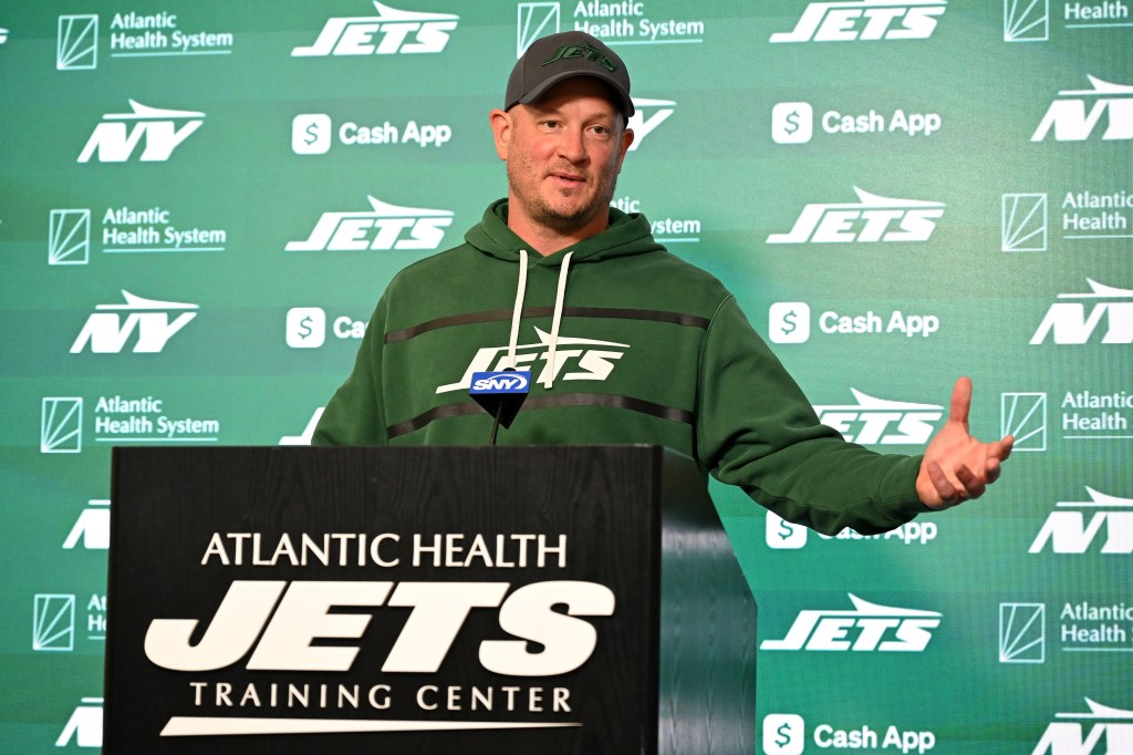 Nathaniel Hackett had previously agreed to become the Dolphins' QB coach.