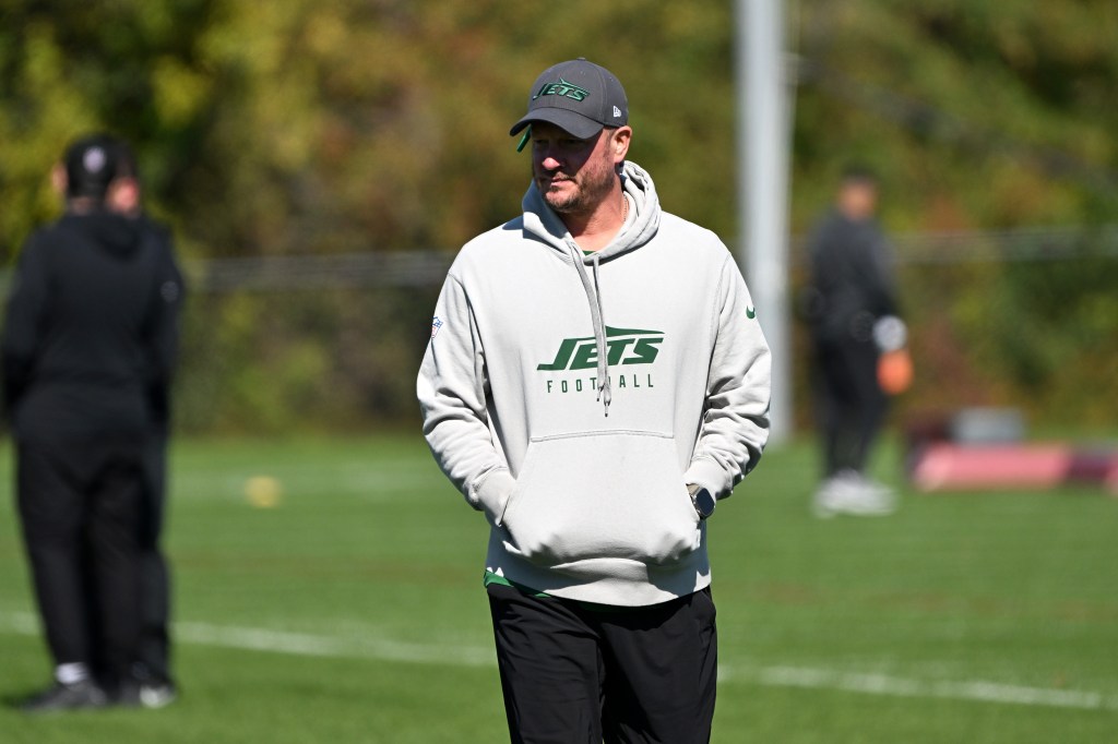 Nathaniel Hackett looks on at practice in Florham Park, NJ.  