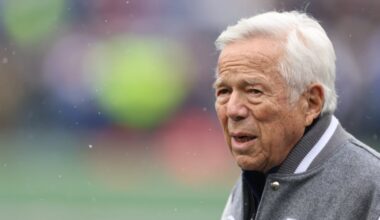 Patriots owner Robert Kraft snubbed by Pro Football Hall of Fame, reports say