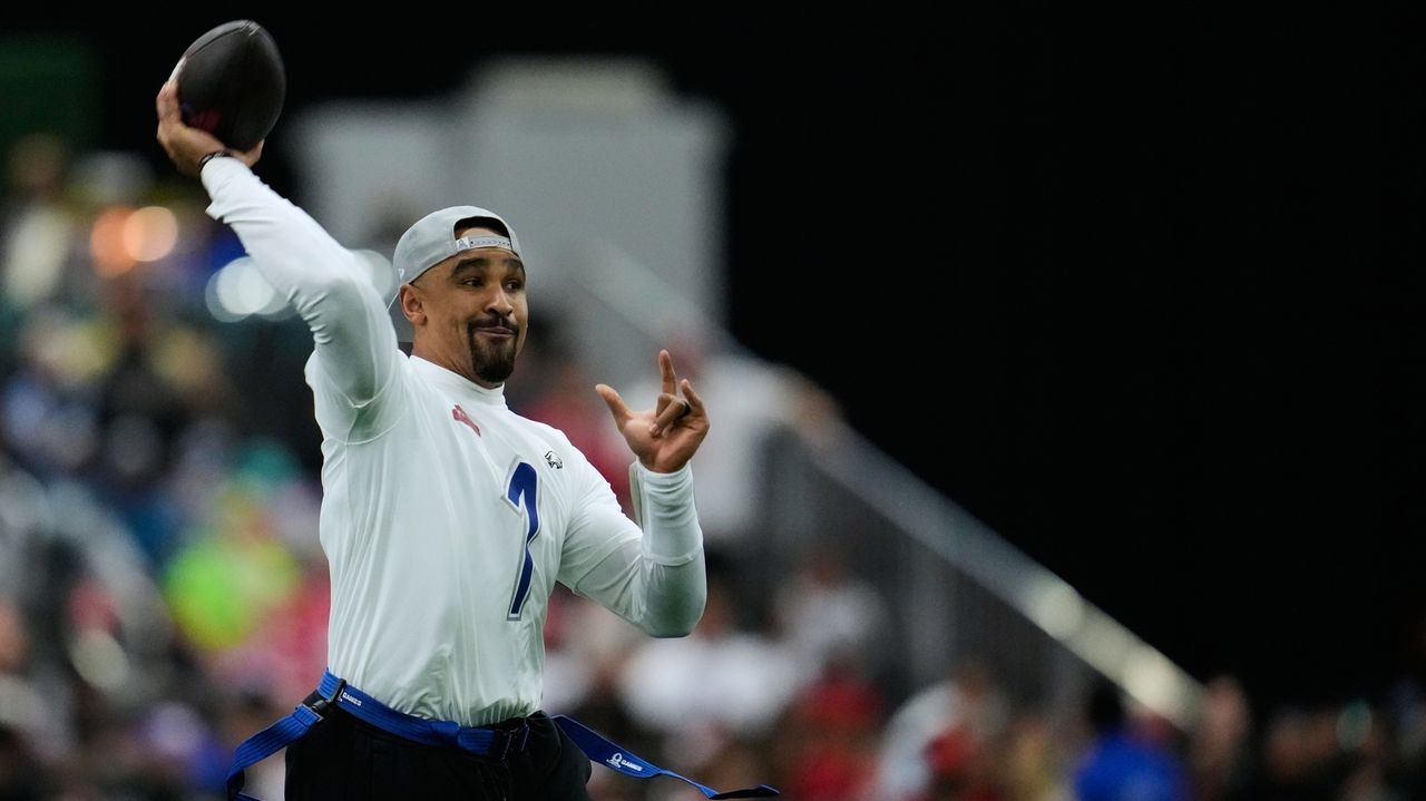 Jalen Hurts leads NFC past AFC in high-scoring Pro Bowl Games flag football exhibition