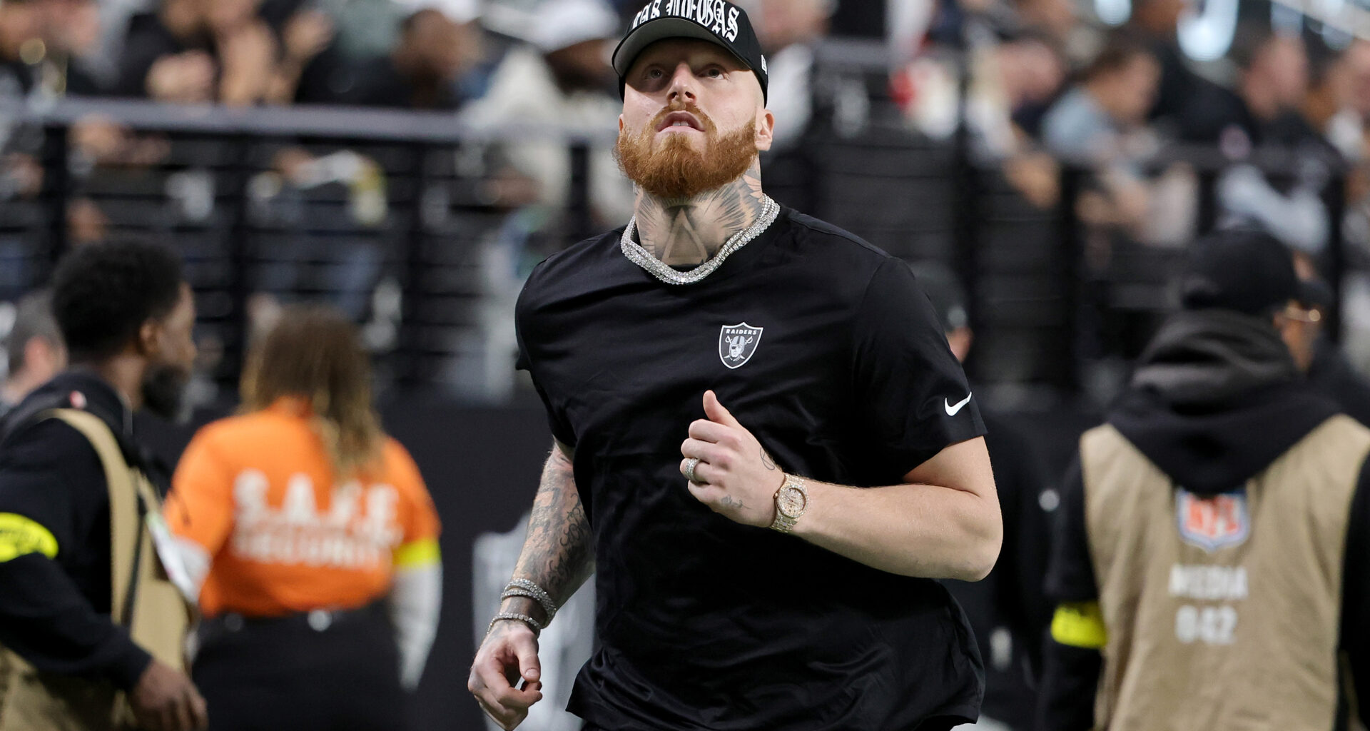 Jon Gruden Urges Bucs to Trade for Star Pass Rusher