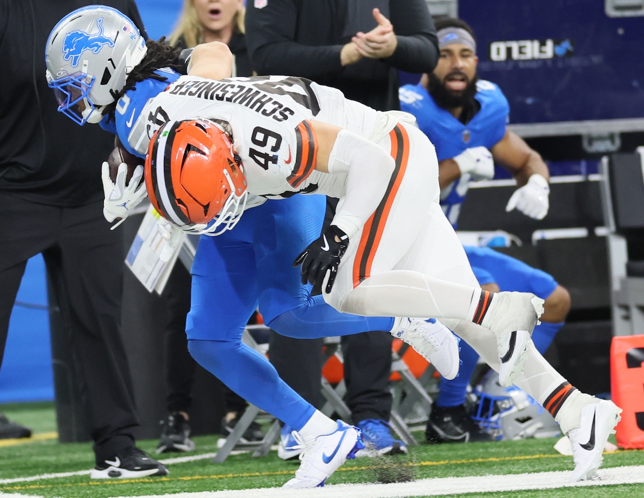 Cleveland Browns linebacker Carson Schwesinger vs. Detroit Lions, September 28, 2025