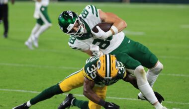 Dolphins Sign 'Uber-Talented' Tight End After Season