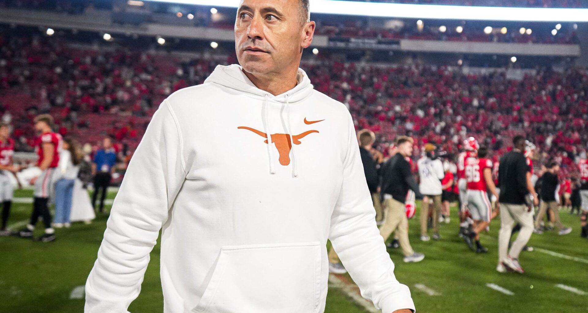Texas football lands pledge from in-state QB
