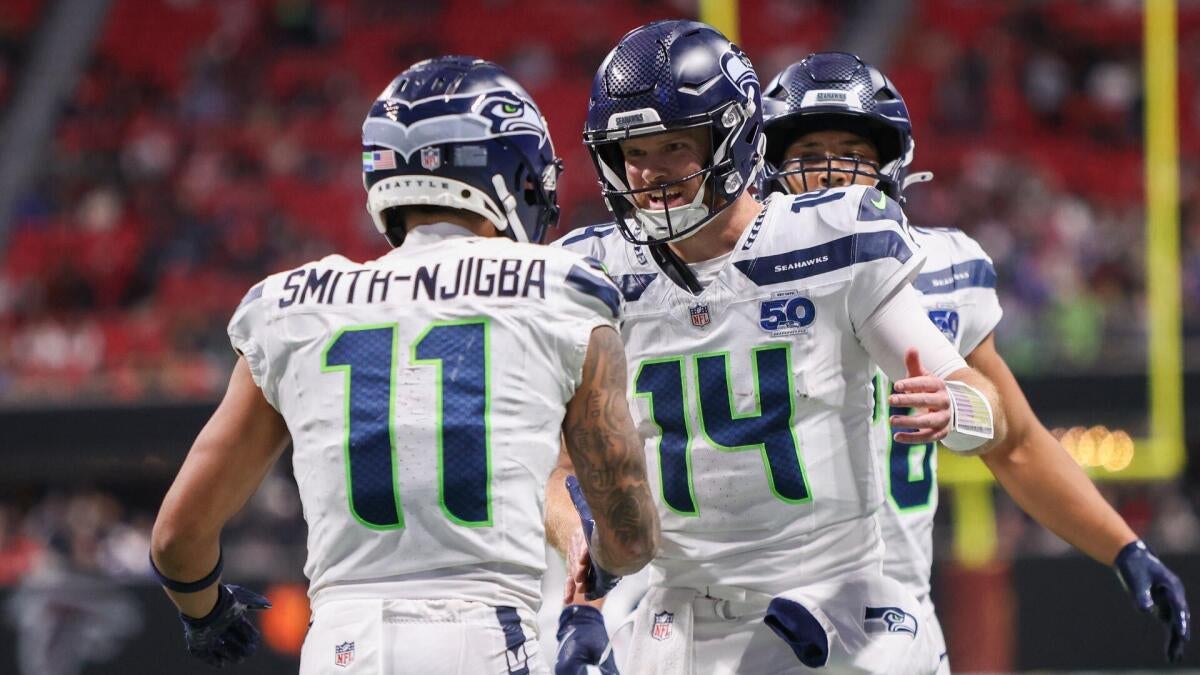 Seahawks vs. Patriots odds, picks: Experts reveals exact score predictions for the Big Game