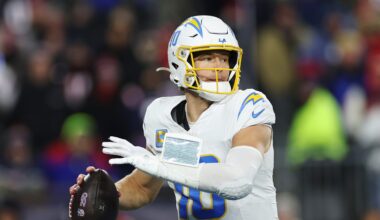 Chargers add another former NFL HC to their offensive staff