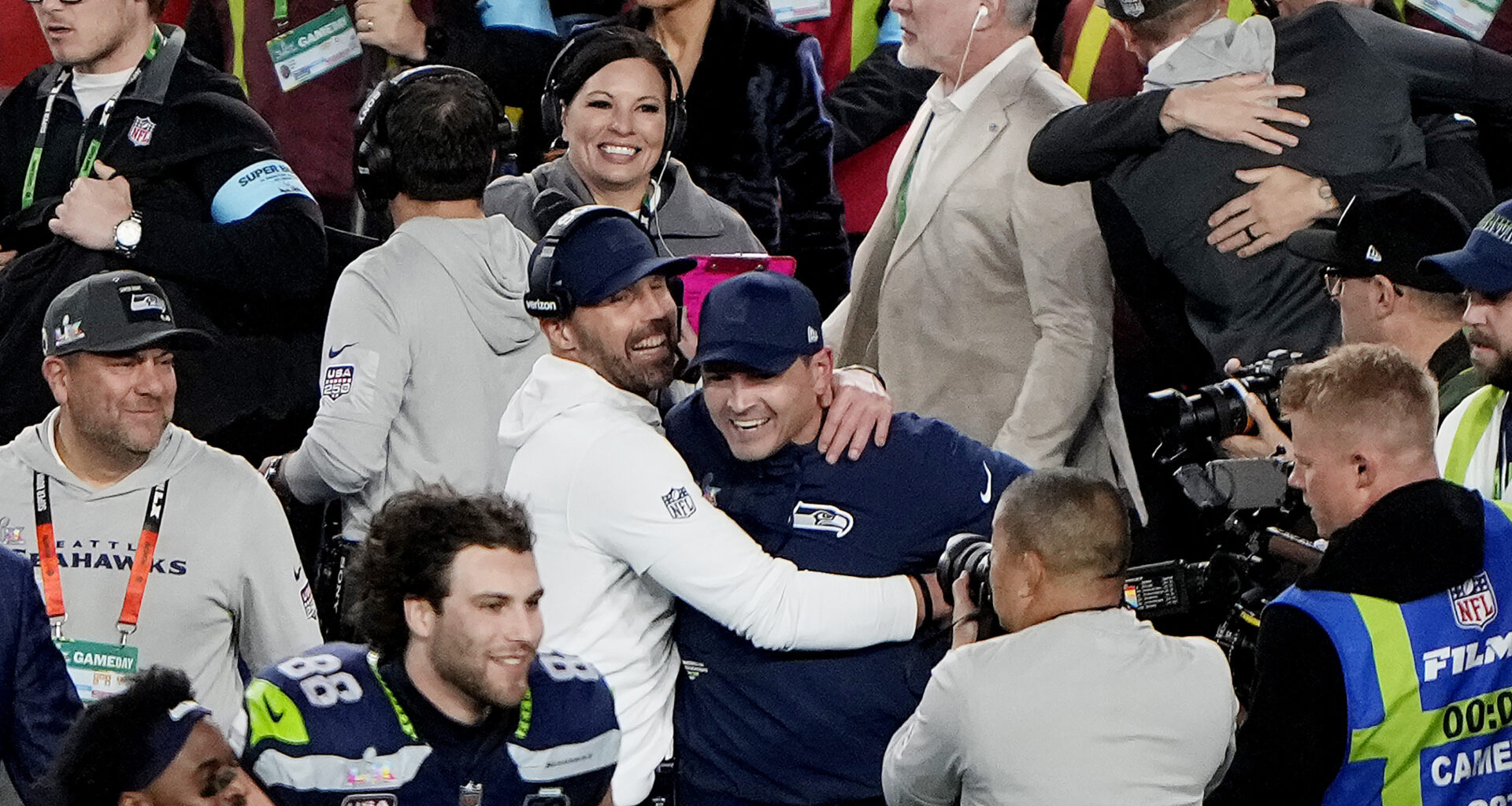 Former Broncos Assistant Lands AFC West Rival’s HC Job