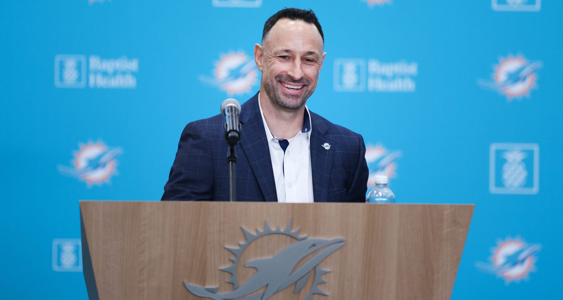 Dolphins Urged to Let Go of 'Best Free Agent'