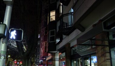 Seahawks fans prepare for Super Bowl parade watch parties