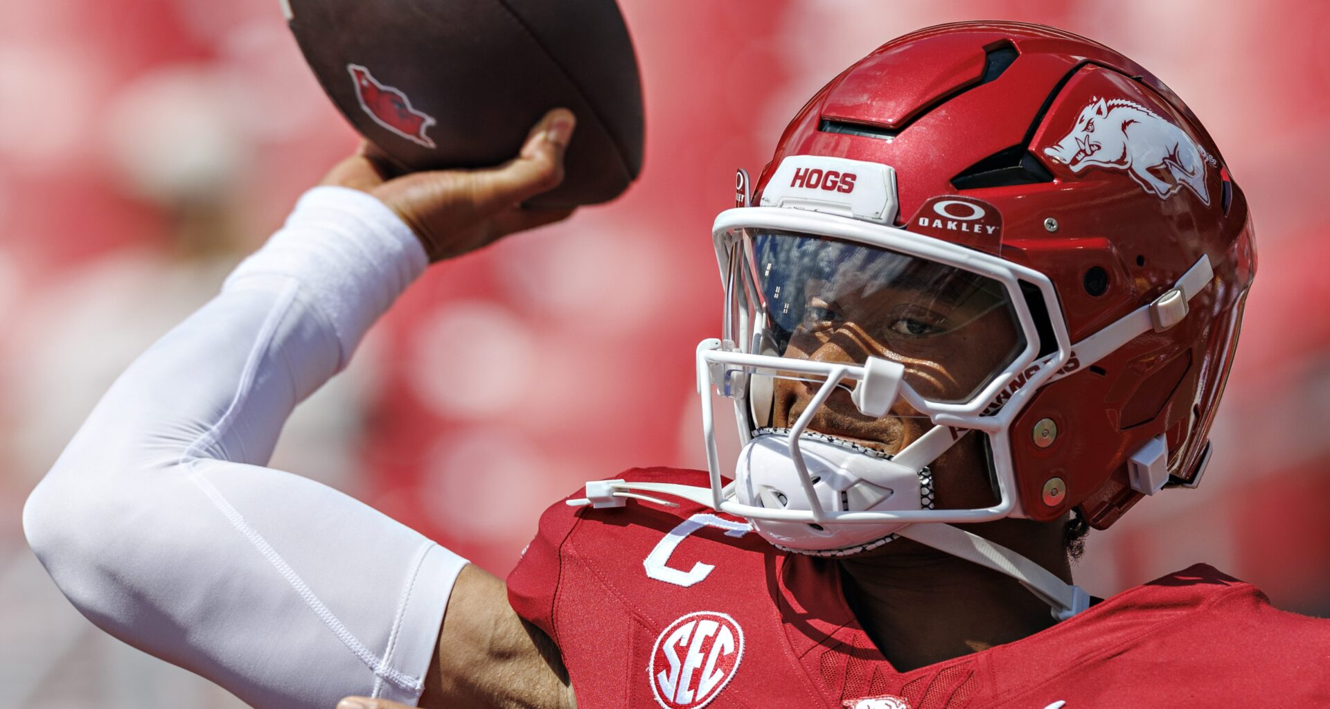 Eagles Predicted to Land 6-ft-6 QB Taylen Green in 2026 NFL Draft