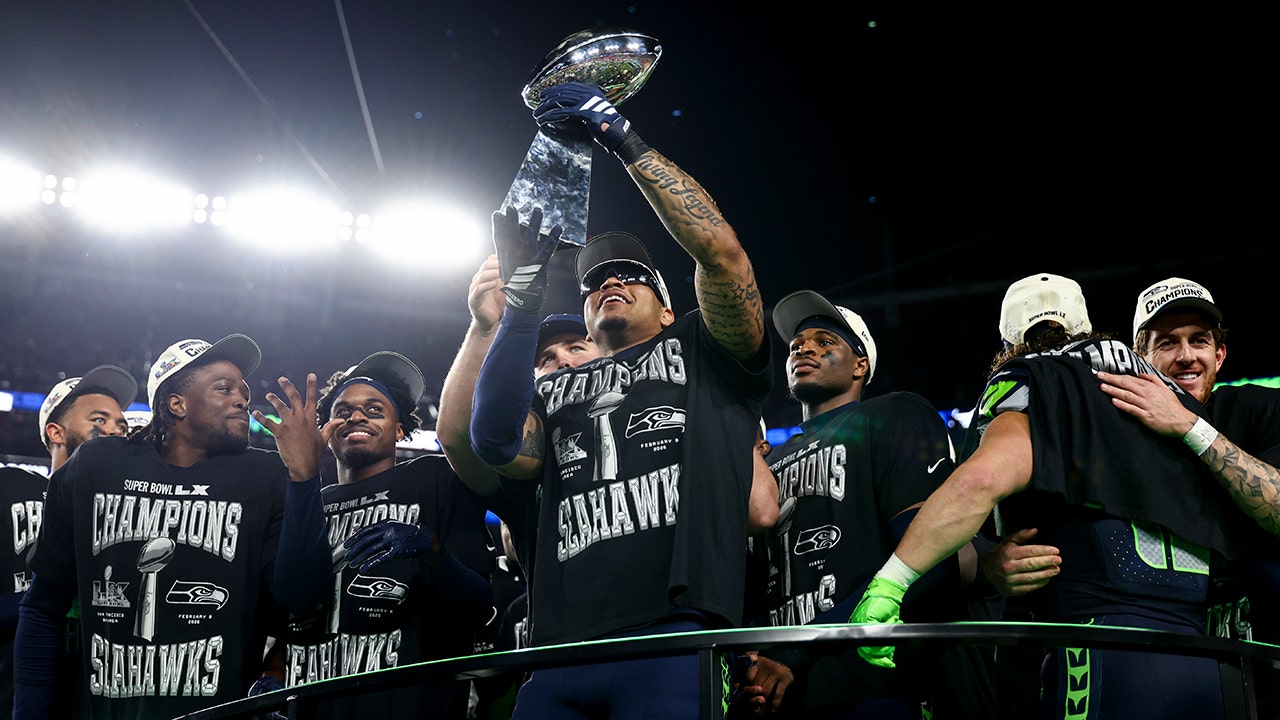 Seahawks parade will be unexcused absence for Seattle students