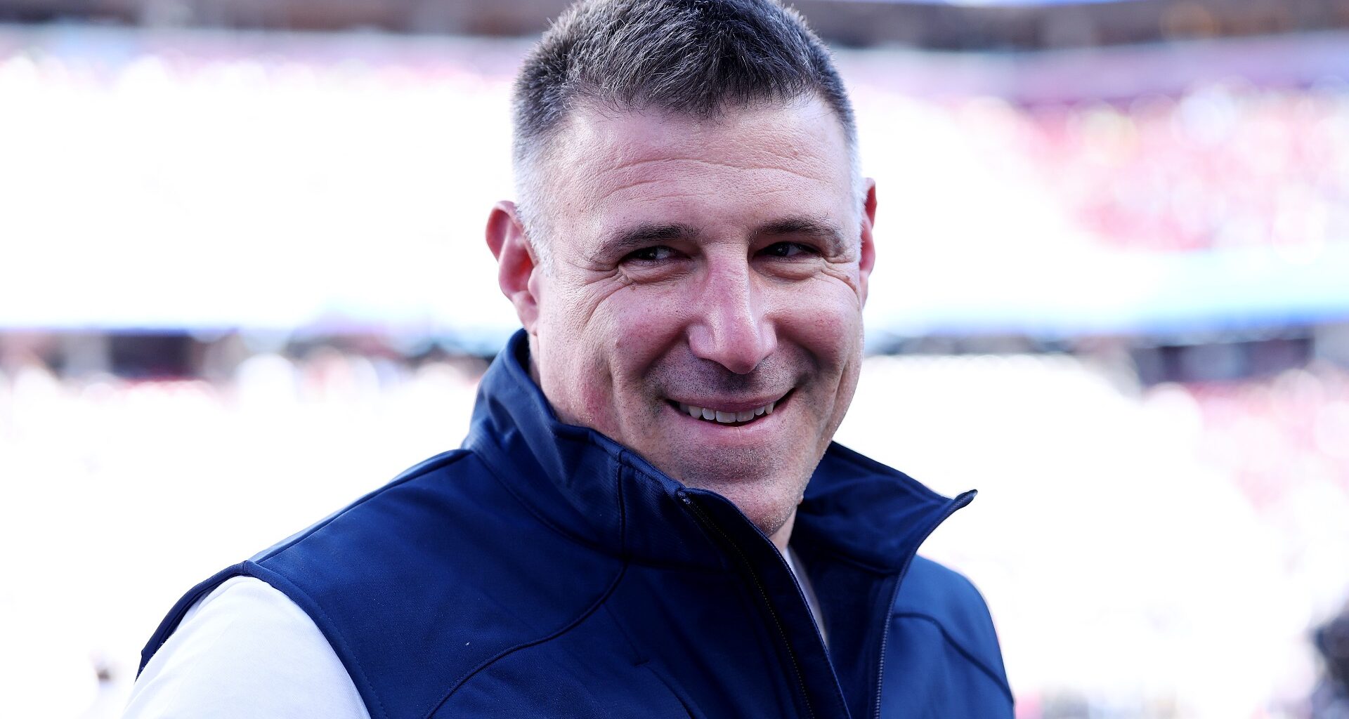 Patriots make series of roster moves as offseason begins