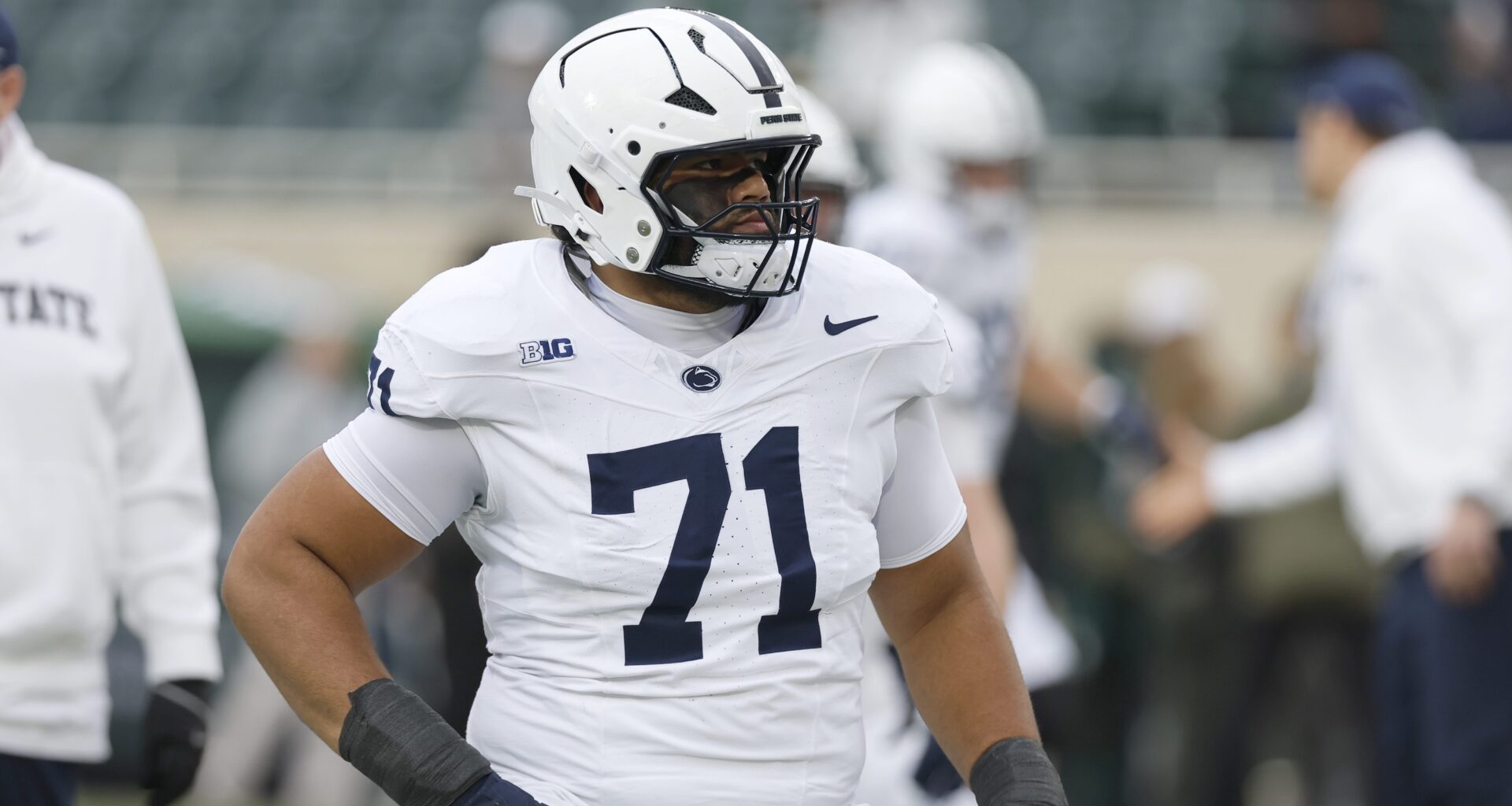 Chargers Predicted to Get "Physical" Protector for Justin Herbert In Draft