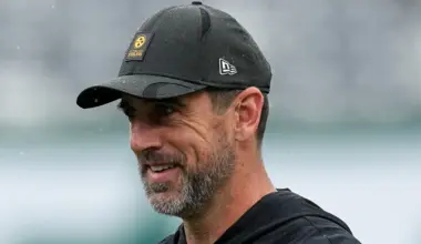 Aaron Rodgers teammate clarifies retirement controversy with Steelers