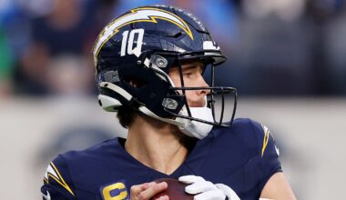 Latest QB rankings will make rest of NFL afraid of Justin Herbert