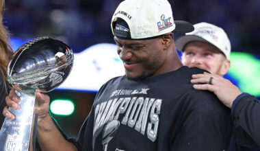 Are the Seahawks Signing him?