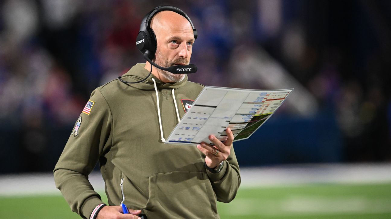 Matt Nagy leads loaded offensive staff for Jaxson Dart, Giants