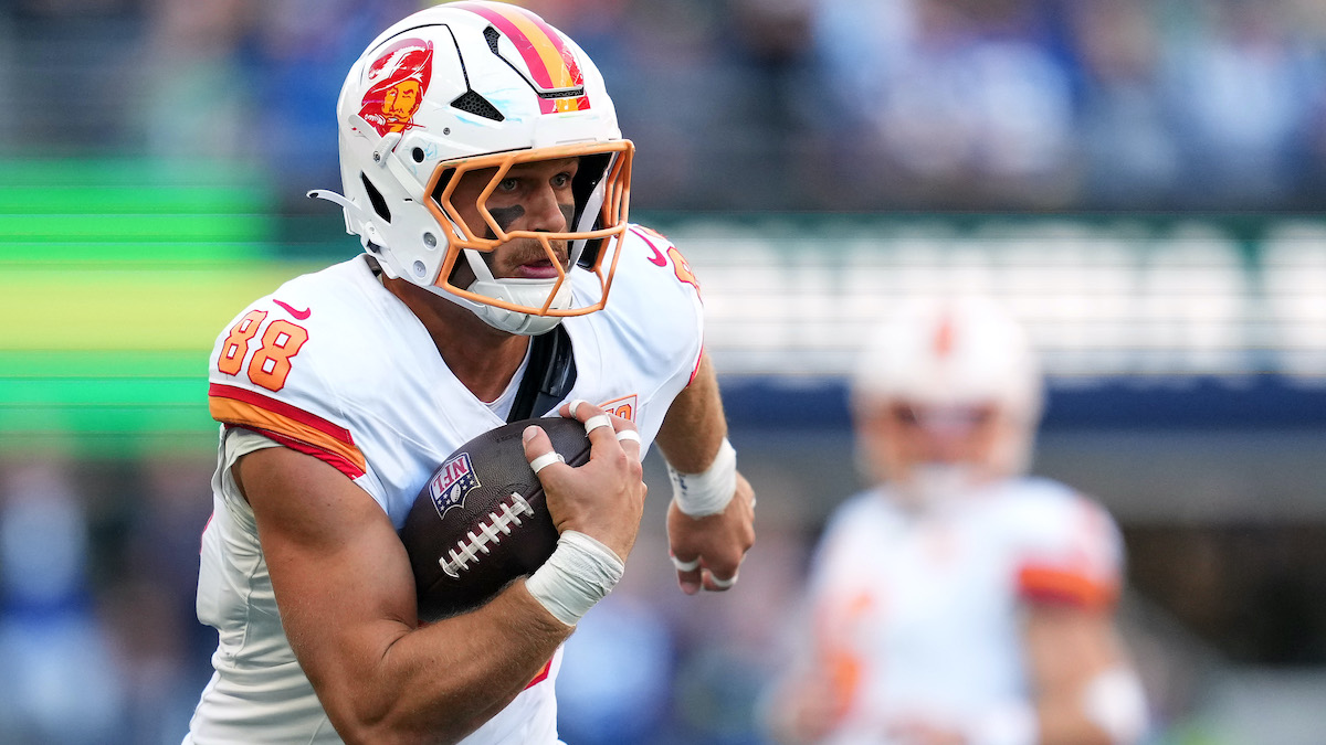 Chiefs Urged to Sign $23.7 Million Bucs TE as Kelce Replacement