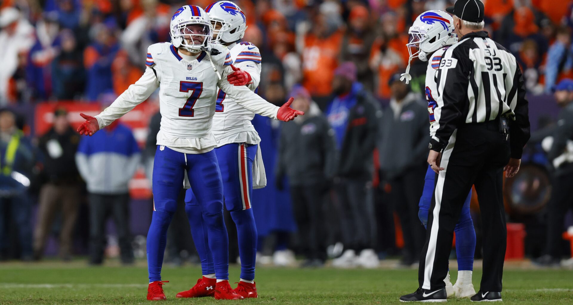 Bills Urged to Seek Pay Cut From $11.4 Million Veteran Amid Defensive Changes