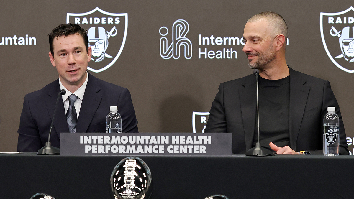 Raiders Make Offensive Coordinator Decision for Klint Kubiak's Staff