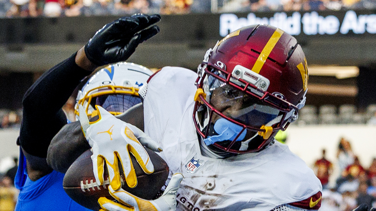 Raiders Predicted to Reunite Klint Kubiak With All-Pro WR