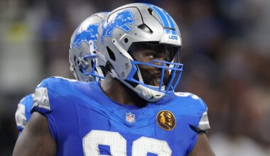 Packers Proposed to Sign Division Rivals' Run-Stuffer