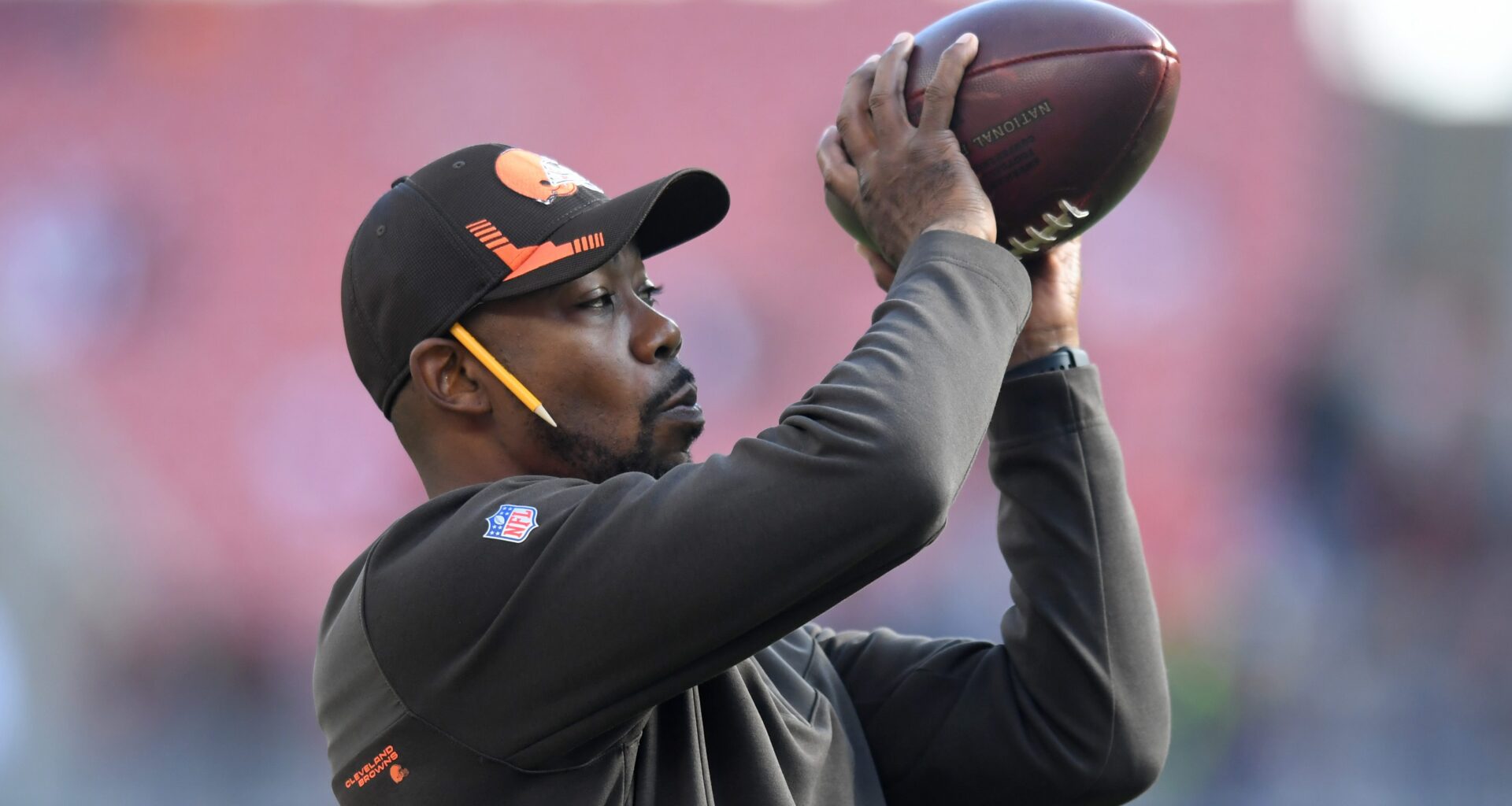 Browns New Defensive Coordinator Makes 1st Big Staff Decision