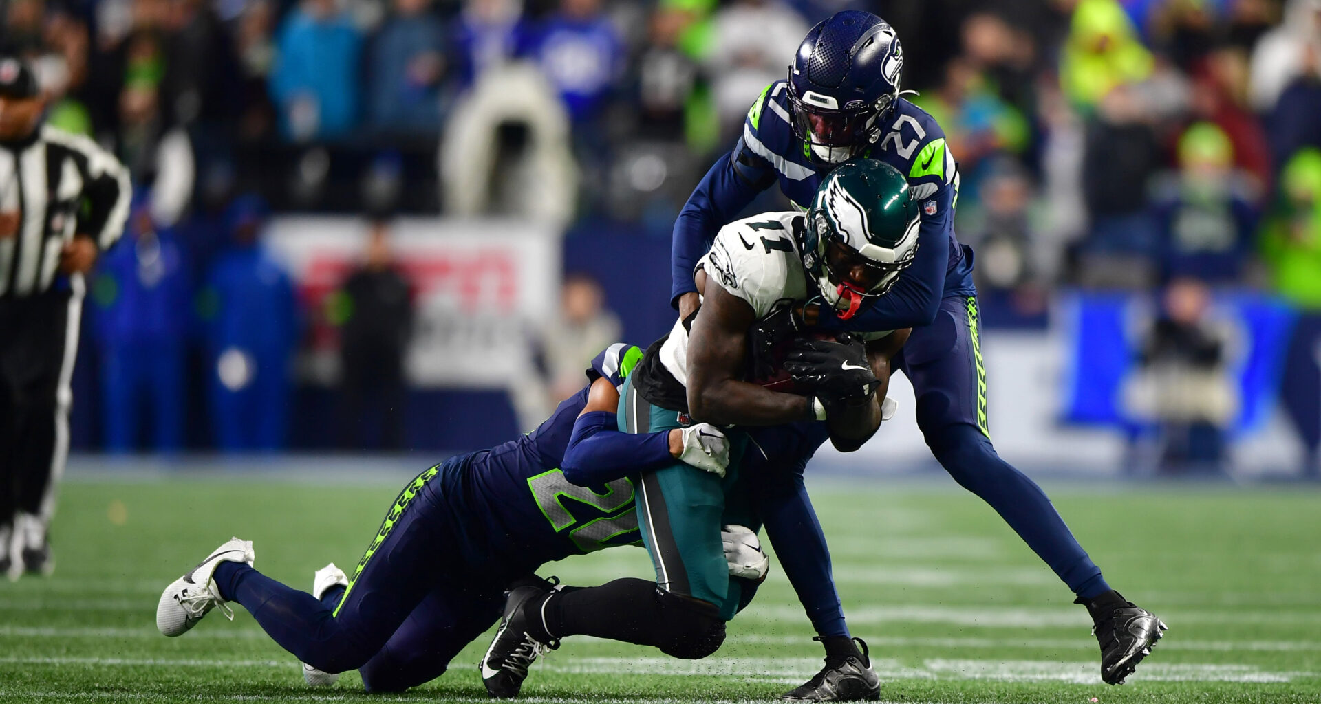 Eagles Surface as Landing Spot for Polarizing Defensive Standout