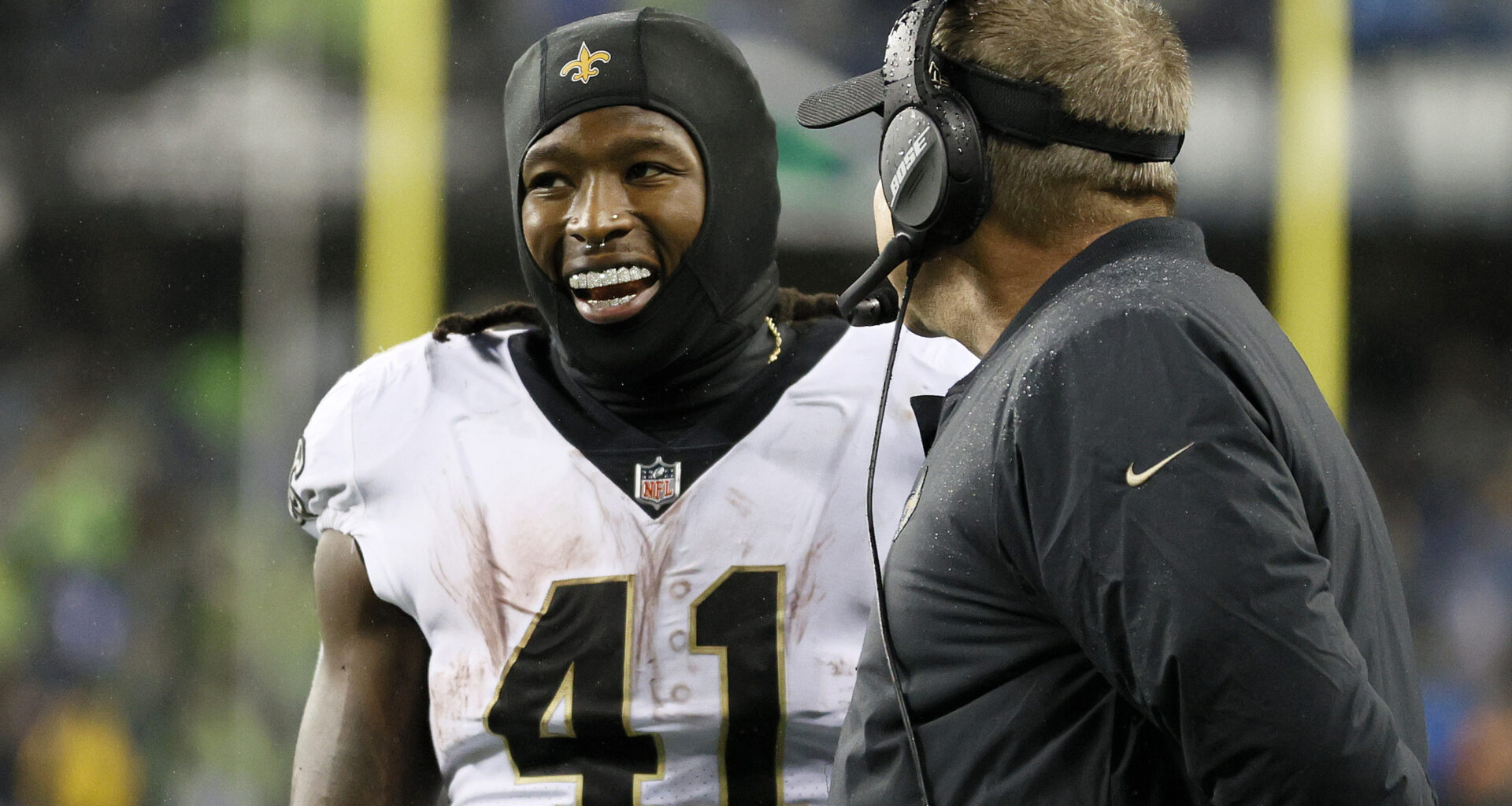 Broncos Tied to Veteran Pro Bowl RB in Surprise Trade Idea