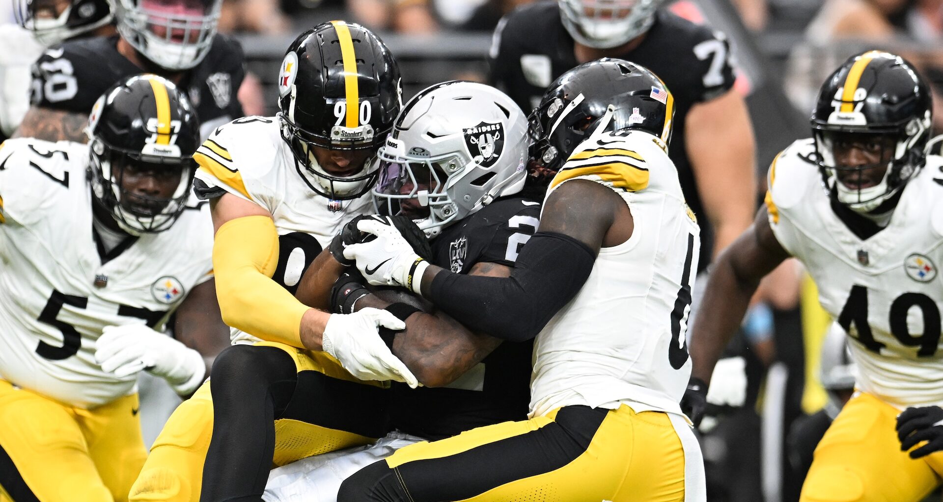 Steelers Veteran LB Malik Harrison Pegged Cut Candidate