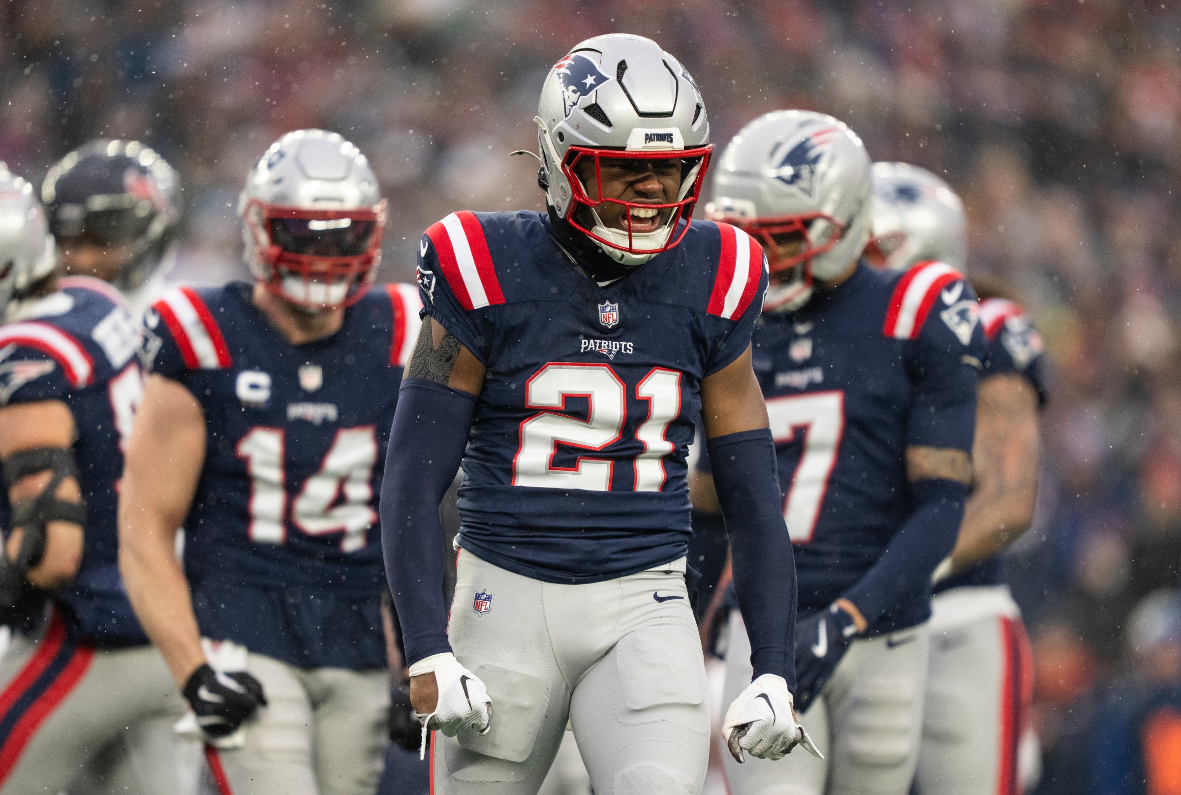 Patriots links 2/17/26: Franchise tag window opens; Offseason to-do lists