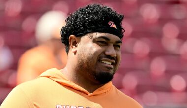 Bucs Predicted to Make 'Shocking' Move With $71 Million Pro Bowler Vita Vea