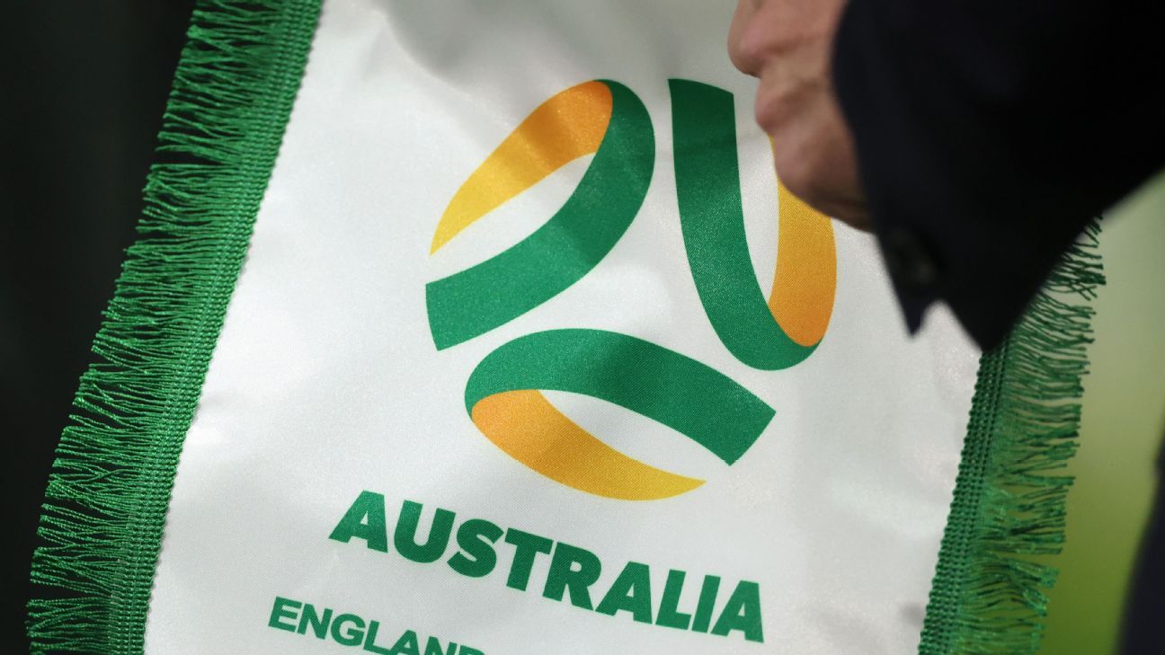 Former Matildas call Football Australia's new program 'profoundly disrespectful'