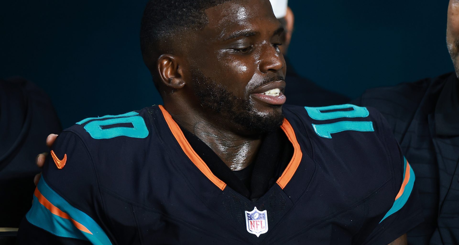 Ex Miami Dolphin Tyreek Hill expects chilly free agent market.