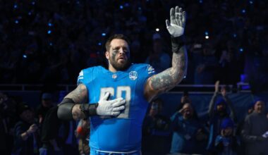 Lions' Taylor Decker indicates he's returning for 11th season