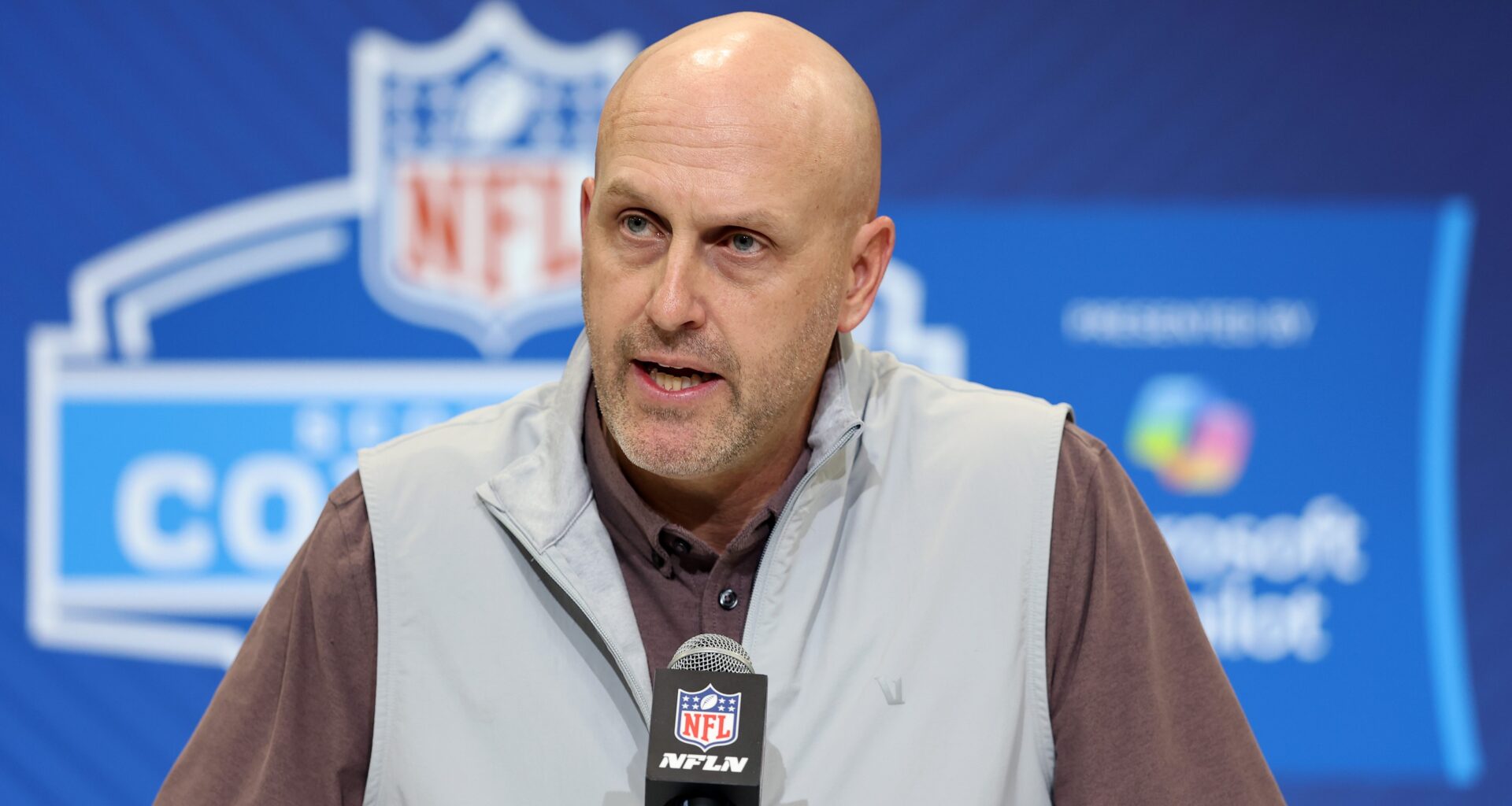 Cardinals GM Keeps Options Open at QB Amid Kyler Murray Trade Rumors