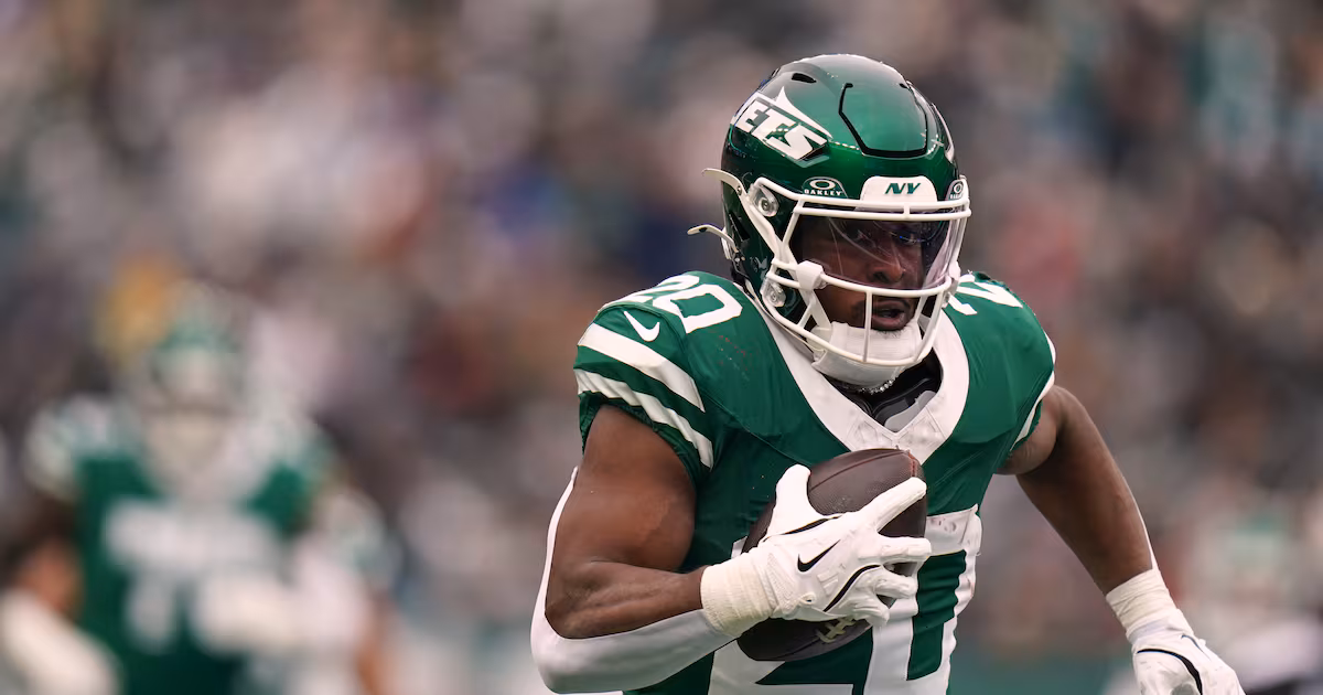 Jets plan to keep Hall, while futures for Walker and Montgomery remain uncertain