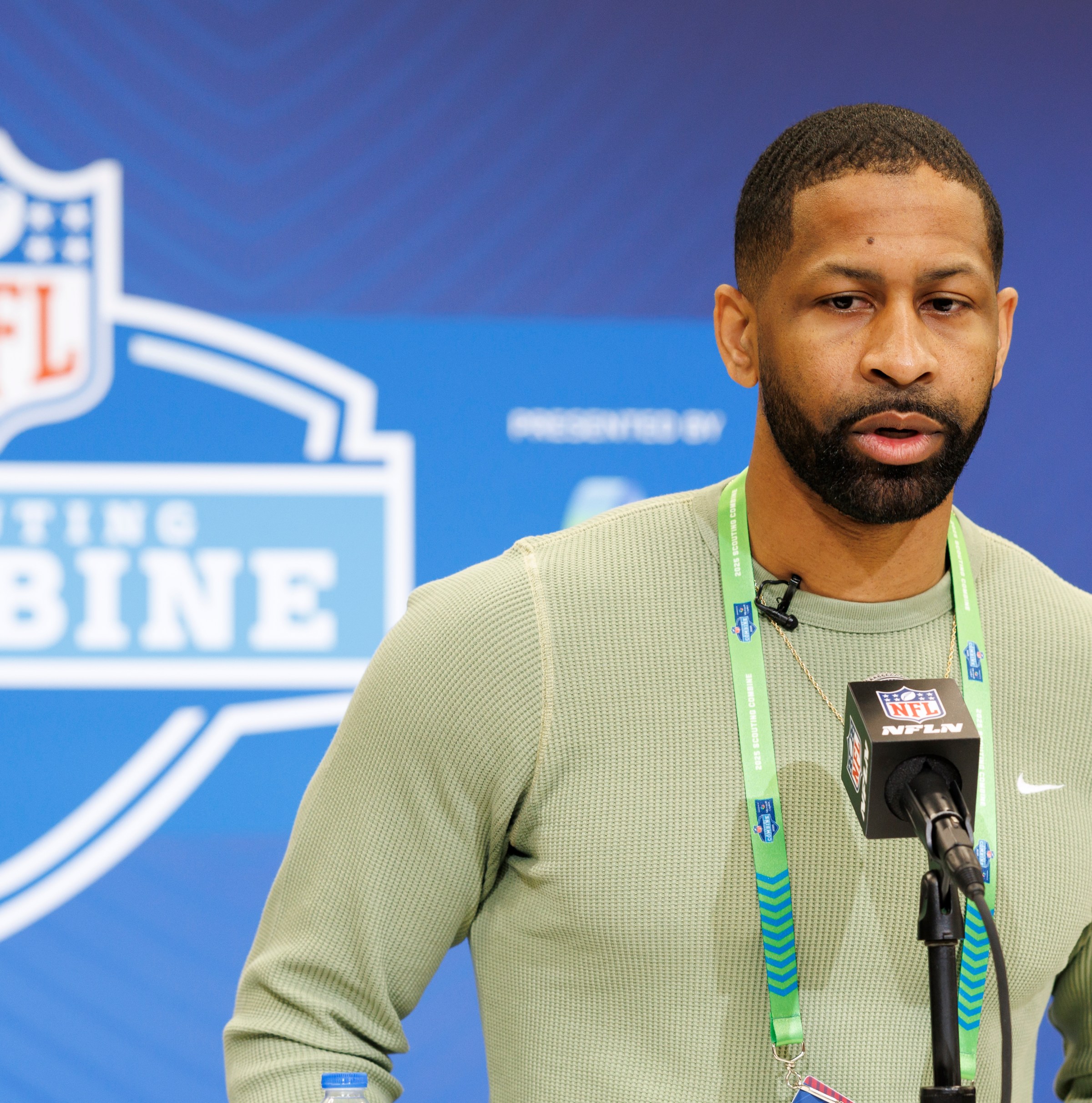 Daily Dawg Chow 2/23; Browns with questions to answer as combine looms