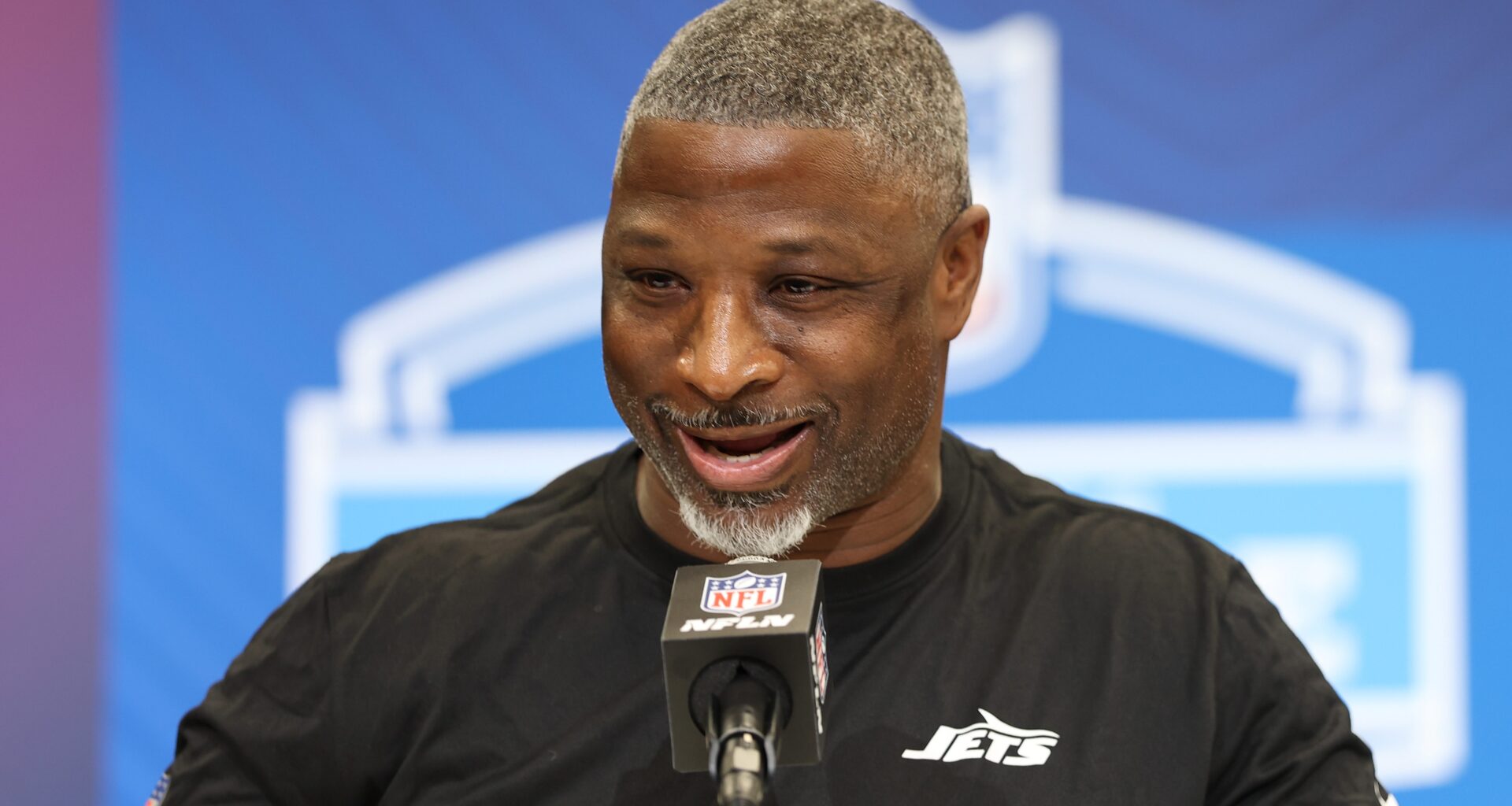 Jets Projected to Sign Packers QB Malik Willis in Free Agency