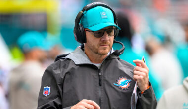 Carolina Panthers set to hire Darrell Bevell as offensive assistant, associate head coach, AP source says