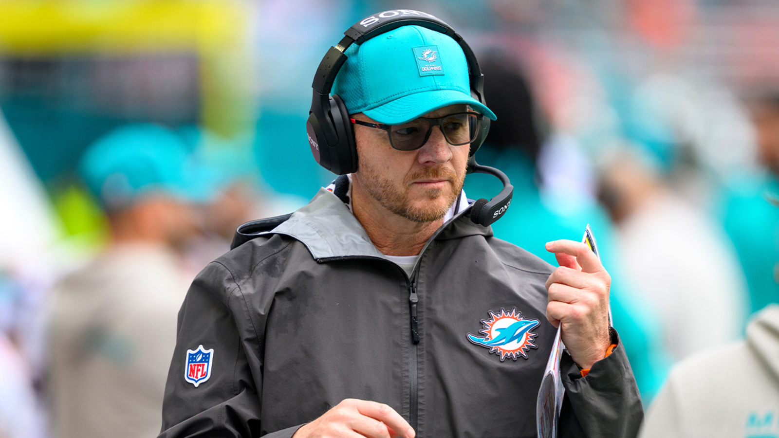 Carolina Panthers set to hire Darrell Bevell as offensive assistant, associate head coach, AP source says