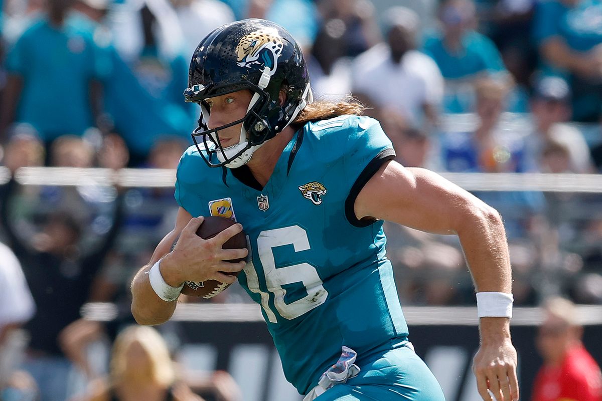 Trevor Lawrence #16 of the Jacksonville Jaguars runs with the ball during the second quarter against the Seattle Seahawks in the game at EverBank Stadium on October 12, 2025 in Jacksonville, Florida
