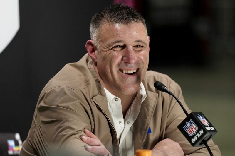 Mike Vrabel, Pats’ coach and ex-LB, on verge of Super Bowl history | WKZO | Everything Kalamazoo